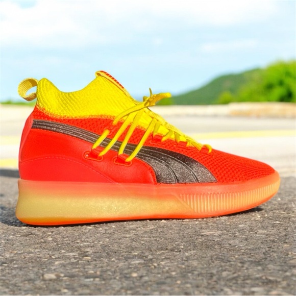 PUMA Clyde Court Disrupt Mens size 8 - Picture 1 of 12
